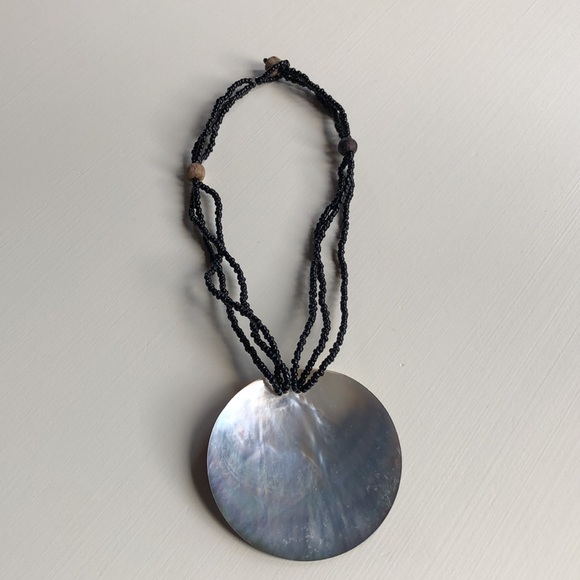 Vintage | Abalone Shell Statement Necklace - Picture 8 of 12